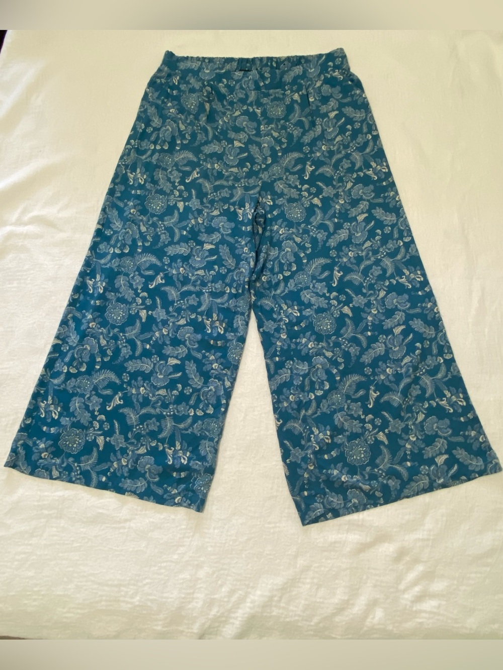 Torrid Womens Sz3 Regular Devy Floral High Rise  Wide Leg Pull On Pants NWT Boho